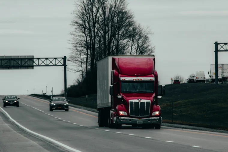 Truck Blind Spot: Reduce Risks with BSD423TR Sensors